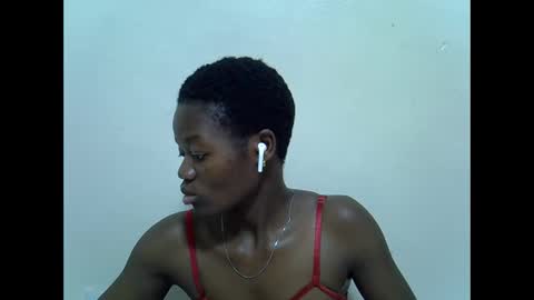 Twerlie online show from April 2, 4:20 am