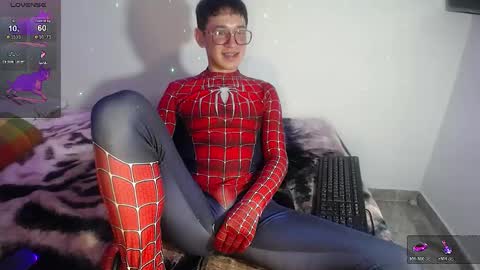 Snapshot of twink_daren chatting on February 28, 10:50 pm Mr Daren online show from February 28, 10:50 pm