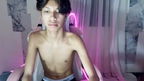 sunny online show from July 28, 8:52 pm