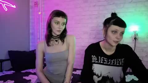 Sin and Skin online show from June 16, 6:23 pm