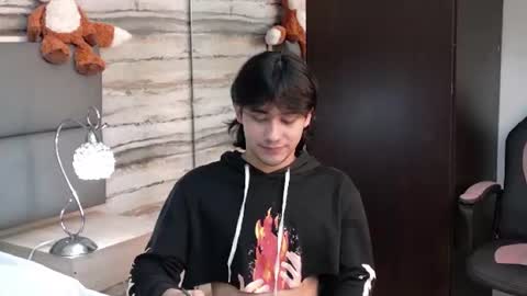twinslovers_ online show from June 11, 4:54 am