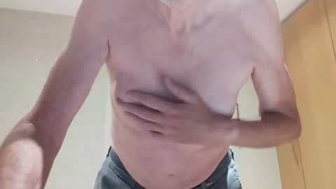 Leslie online show from July 5, 11:01 pm