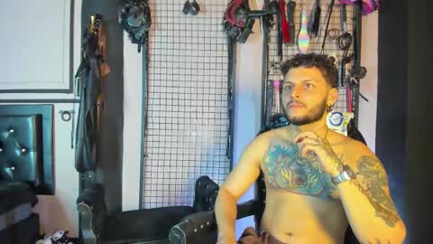 Clio  Tadeo online show from November 12, 6:38 am