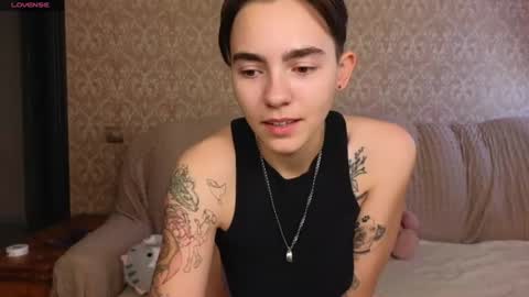Welcome guys We Lili and Vic  PVT open online show from July 25, 6:11 am