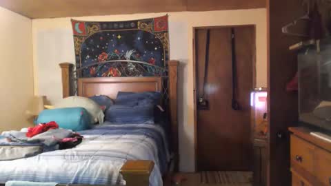 twocumkerry online show from February 5, 8:07 am