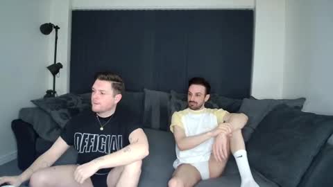 Snapshot of twotwinkhusbands chatting on March 2, 7:34 pm RyanRowan online show from March 2, 7:34 pm