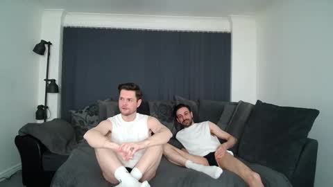 Snapshot of twotwinkhusbands chatting on October 15, 10:10 pm RyanRowan online show from October 15, 10:10 pm