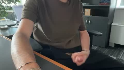 twunkyhung online show from July 23, 4:26 pm