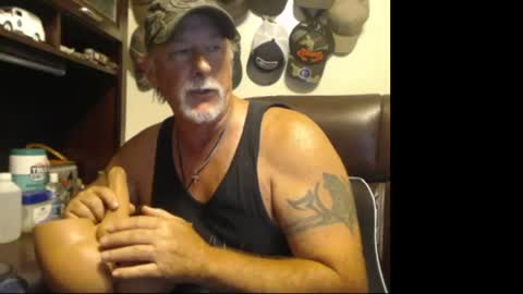 txlobo60 online show from August 1, 12:34 am
