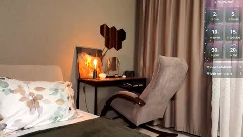 Snapshot of tyishakillingworth chatting on October 18, 3:27 pm Grace online show from October 18, 3:27 pm