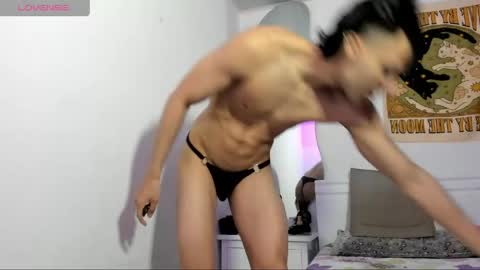 tyler_axel online show from June 9, 1:49 am