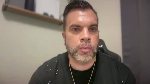Tyler David online show from June 26, 2:17 am