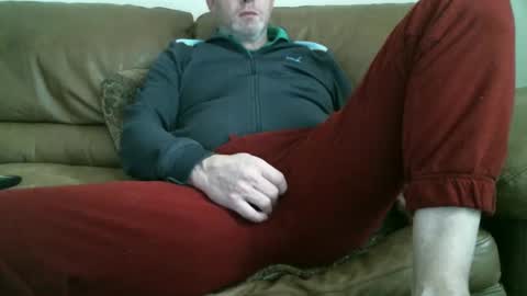 Mister F online show from April 6, 9:27 pm