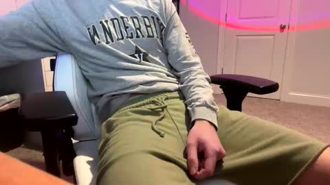 Love Lain online show from February 11, 4:27 am