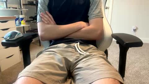 Love Lain online show from April 7, 3:14 pm