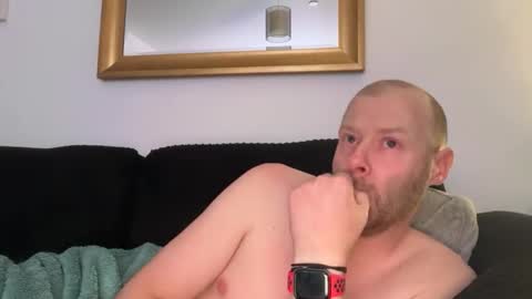ukmatty3 online show from April 30, 9:08 pm