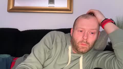ukmatty3 online show from May 2, 9:20 pm