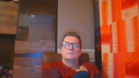 Snapshot of ulmeni4 chatting on January 9, 6:36 pm ulmeni4 online show from January 9, 6:36 pm