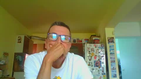 ulmeni7 online show from June 20, 9:59 am