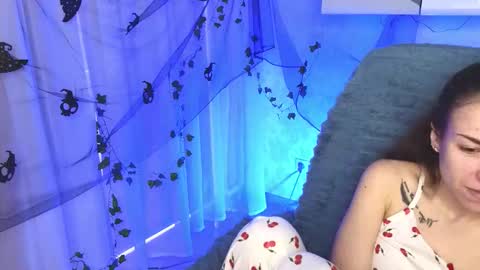 Ulyana online show from November 8, 7:22 am