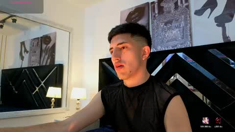 un_sluttyy online show from April 13, 11:25 am