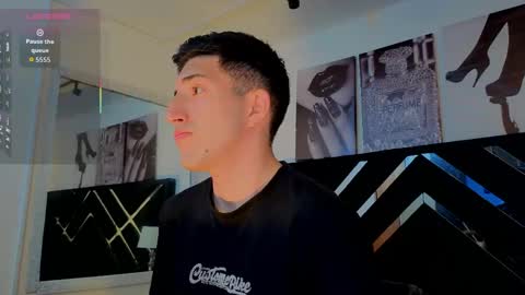 un_sluttyy online show from June 8, 6:53 pm