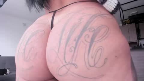 Franchesca  online show from May 28, 7:01 pm