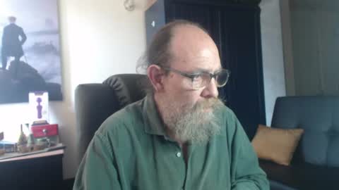 Uncle Hottie online show from July 11, 5:49 pm