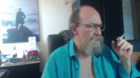 Uncle Hottie online show from July 8, 4:32 pm