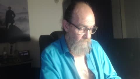 Uncle Hottie online show from July 29, 11:38 pm