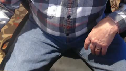 uncut_cumslut online show from February 17, 12:43 am