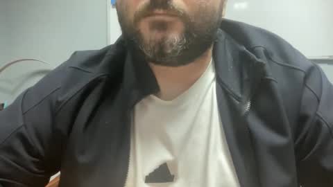 uncutdude321 online show from September 29, 10:47 am