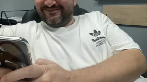 uncutdude321 online show from July 2, 11:15 am