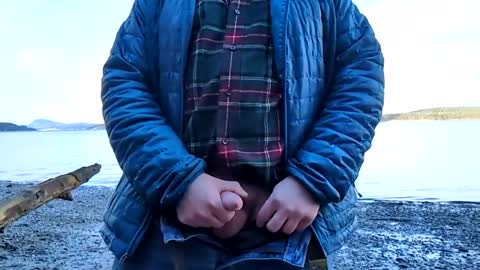 Snapshot of uncuthillbilly chatting on February 1, 11:27 pm uncuthillbilly online show from February 1, 11:27 pm