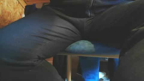 Snapshot of uncutlover1000 chatting on September 15, 7:32 am patricia online show from September 15, 7:32 am