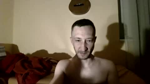 underguy19 online show from April 27, 9:45 pm
