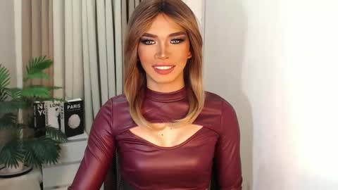 Miss Andrea online show from October 9, 3:50 pm