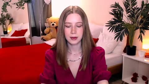 unreal_lady online show from June 26, 1:49 pm