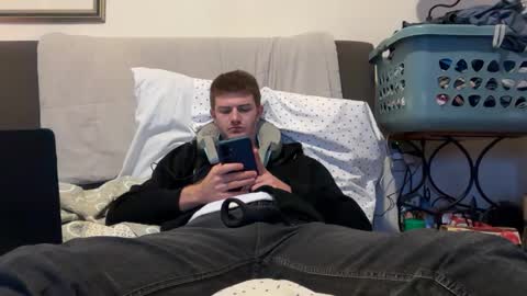 Stepbro online show from March 8, 1:36 pm