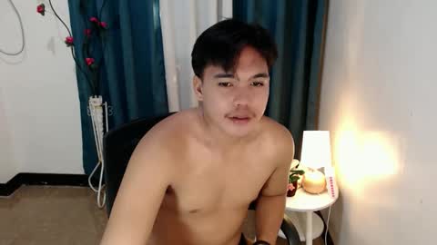 JADE online show from April 11, 8:07 am