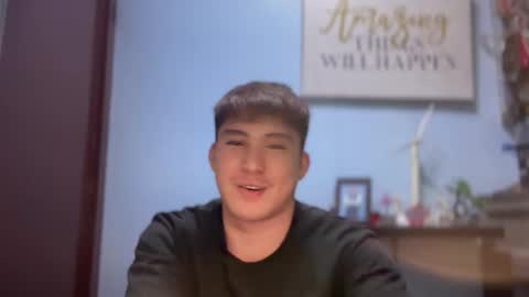 Snapshot of ur_jayqutee chatting on October 7, 2:29 am Ur jayqutee online show from October 7, 2:29 am