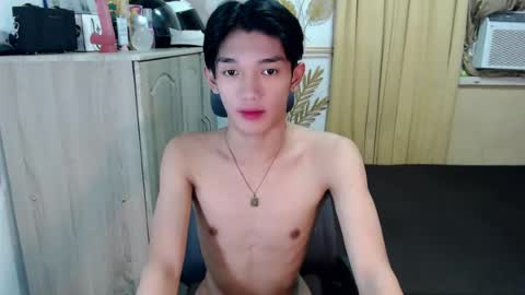 urasian_john20 online show from July 9, 11:36 am