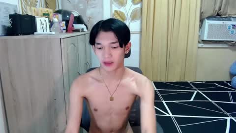 urasian_john20 online show from July 23, 6:44 am