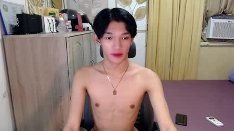 urasian_john20 online show from July 22, 9:11 am