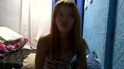 Snapshot of urasian_leamae chatting on September 26, 4:09 am Your Angel online show from September 26, 4:09 am