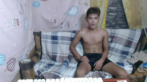urasian_rey online show from June 20, 11:49 am