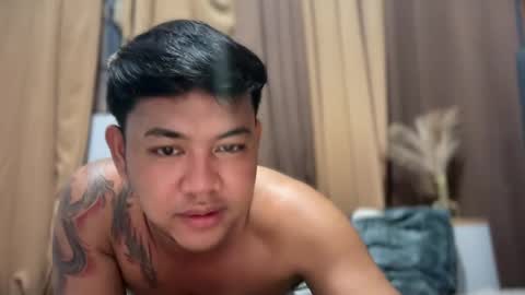 urasiankyler online show from July 7, 5:20 am