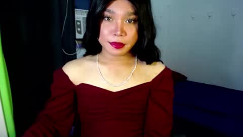 Snapshot of urasiansweet_cummer chatting on February 28, 11:56 pm KENDRA online show from February 28, 11:56 pm