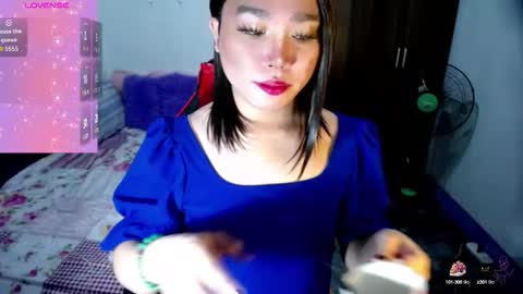 Snapshot of urasiansweet_cummer chatting on September 27, 3:59 am KENDRA online show from September 27, 3:59 am