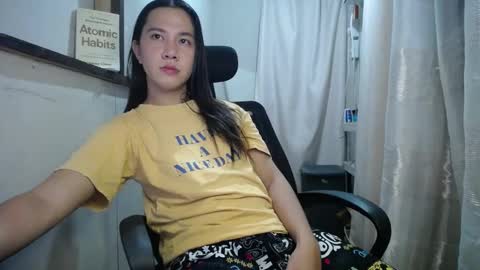 Erika online show from January 3, 2:08 pm